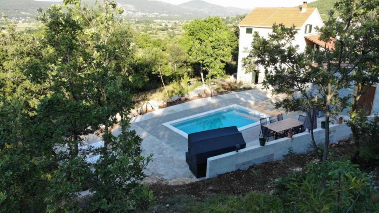 Holiday Home Jadric Osoje Екстер'єр фото