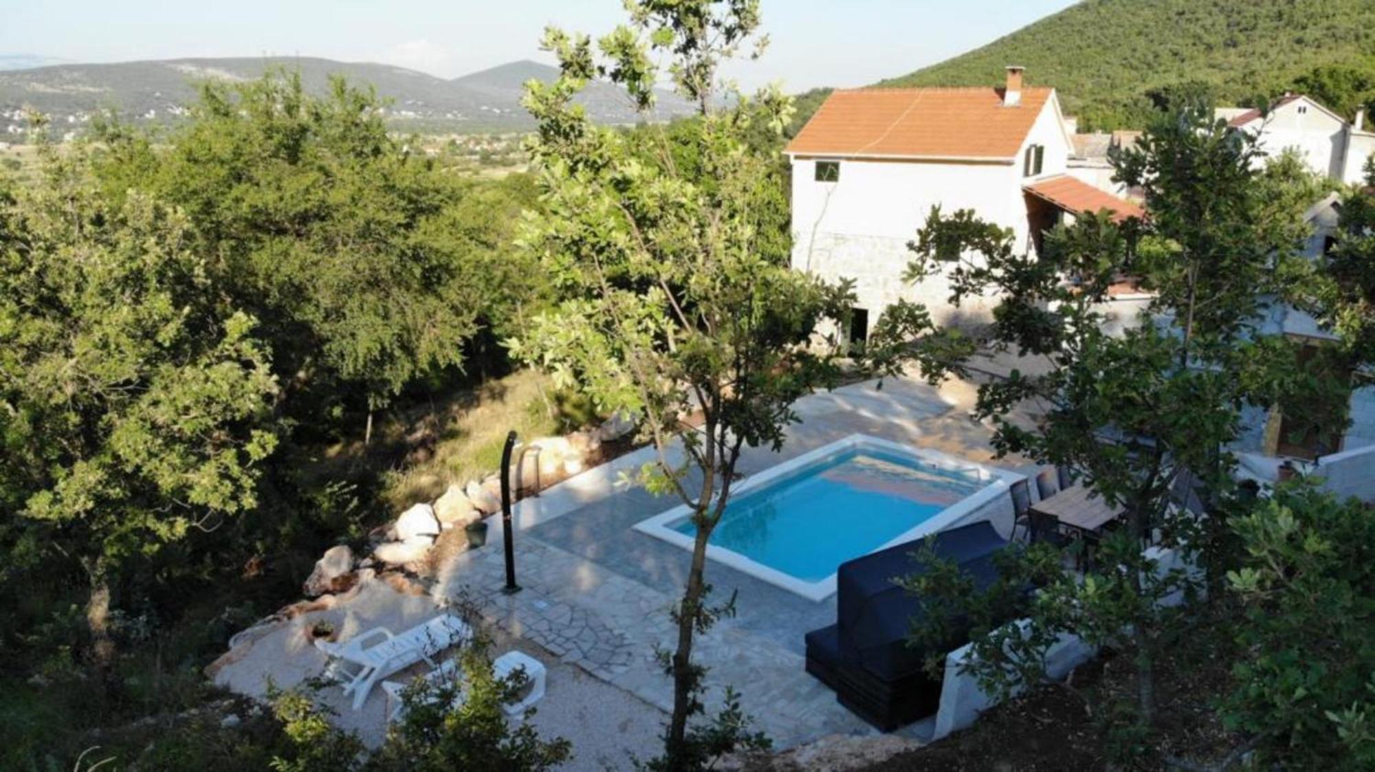 Holiday Home Jadric Osoje Екстер'єр фото