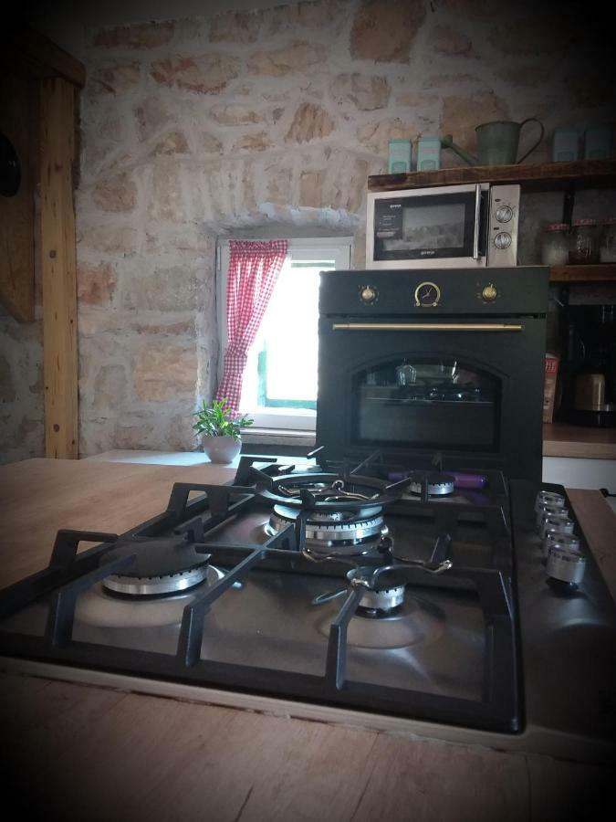 Holiday Home Jadric Osoje Екстер'єр фото