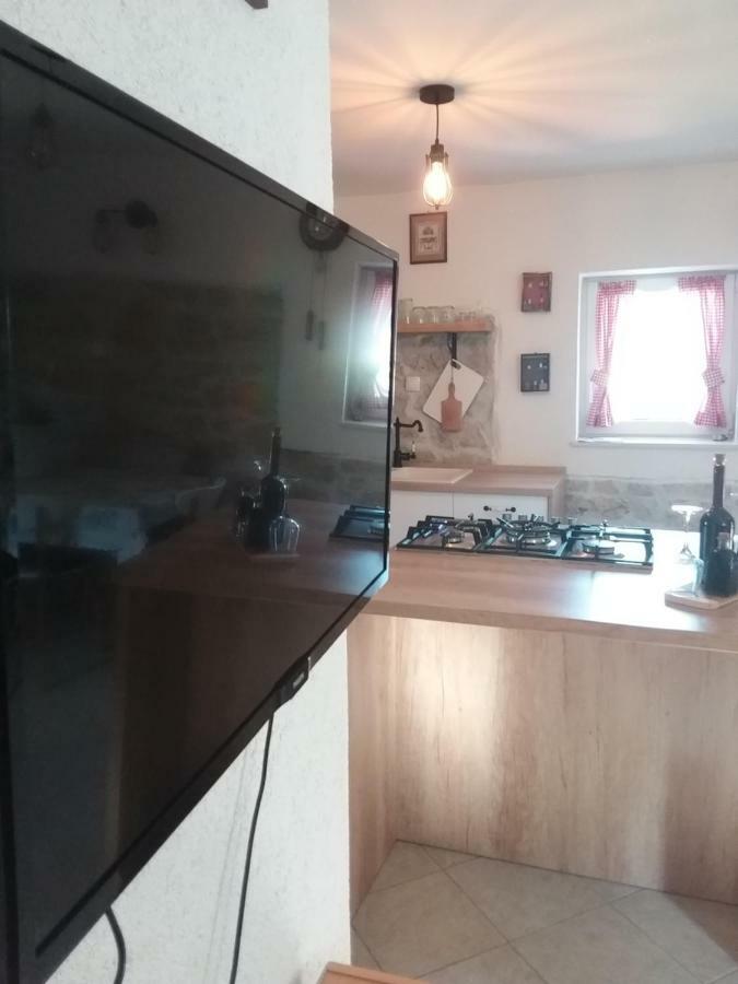 Holiday Home Jadric Osoje Екстер'єр фото
